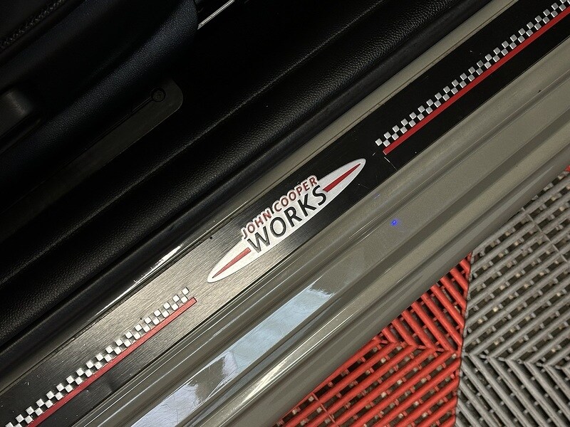 Used MINI Convertible 2018 for sale - 76819367: Photo 62