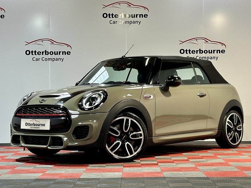 Used MINI Convertible 2018 for sale - 76819367: Photo 8