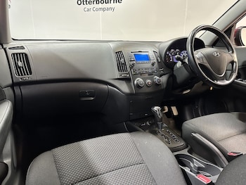 Used Hyundai i30 2011 for sale - 77693879: Photo