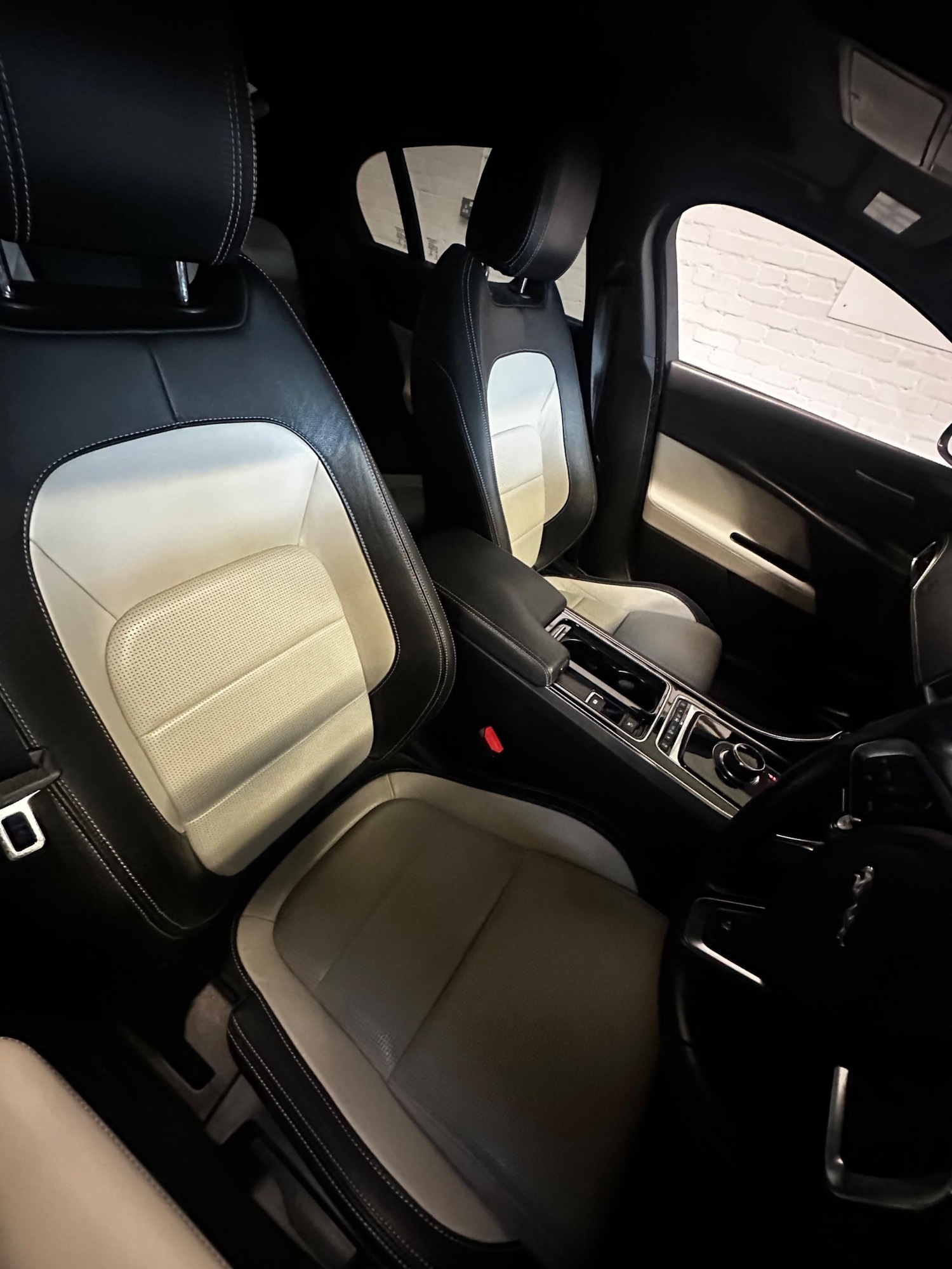 Used Jaguar XE 2019 for sale - 76991211: Photo 22