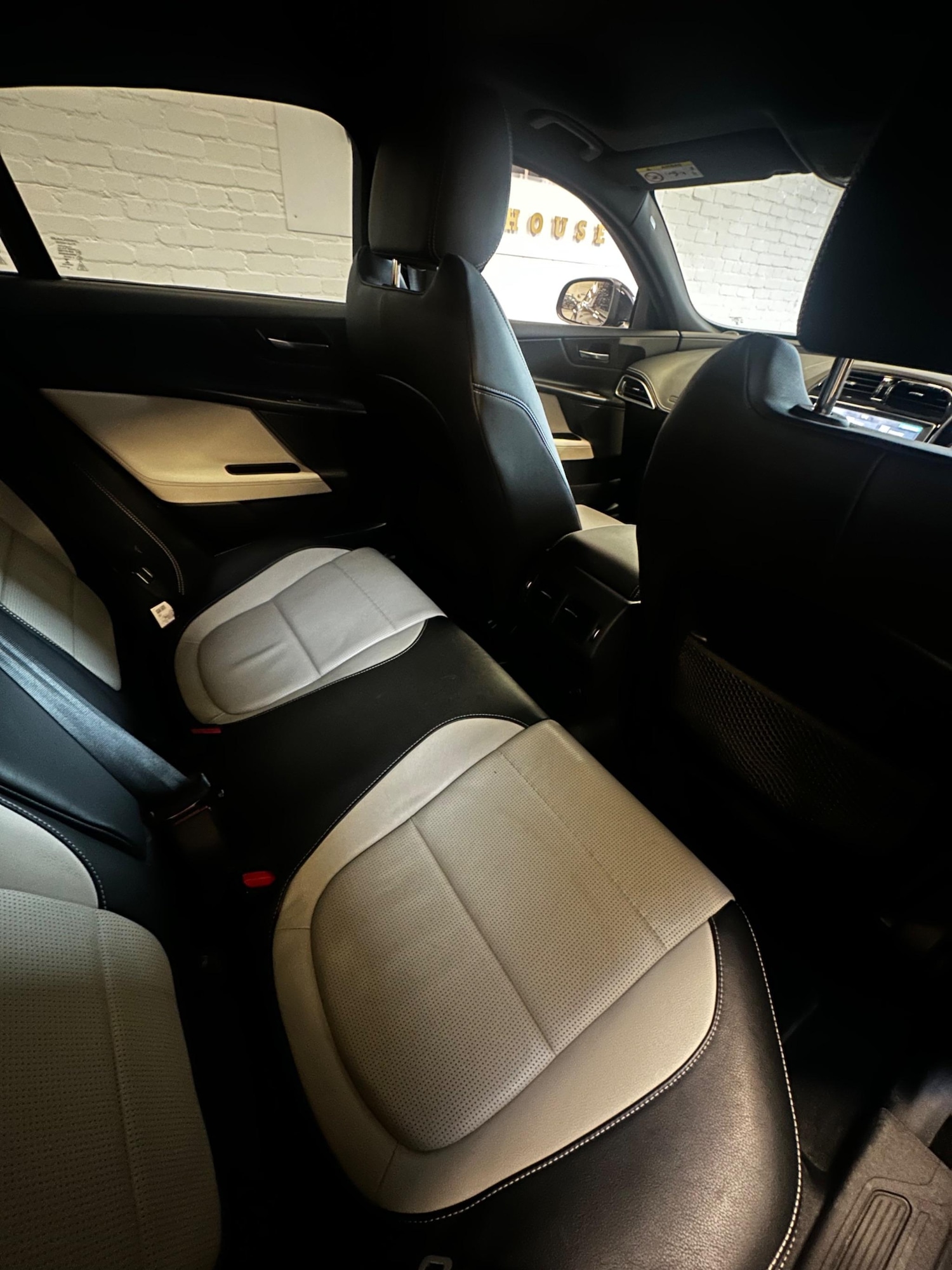 Used Jaguar XE 2019 for sale - 76991211: Photo 24