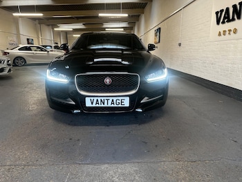 Used Jaguar XE 2019 for sale - 76991211: Photo