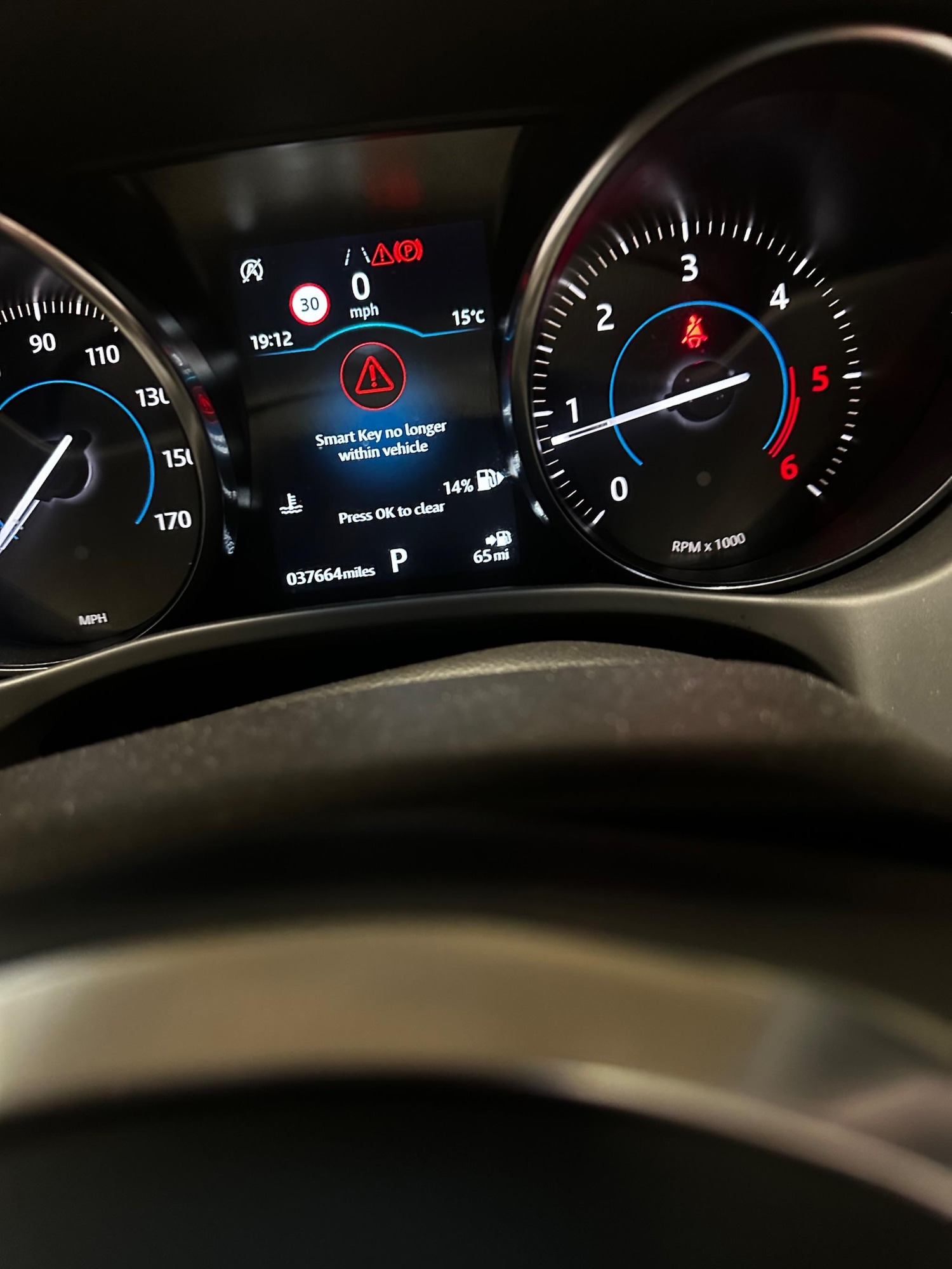 Used Jaguar XE 2019 for sale - 76991211: Photo 31