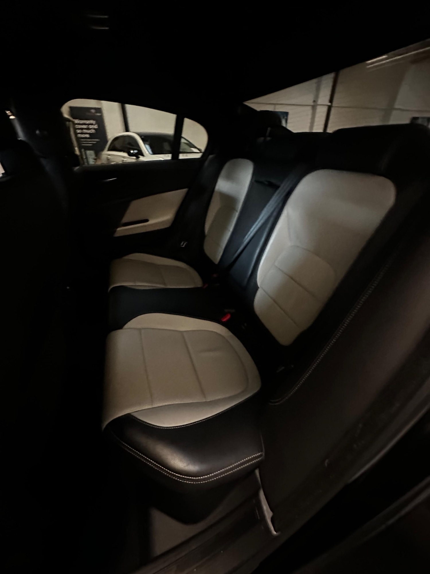 Used Jaguar XE 2019 for sale - 76991211: Photo 36