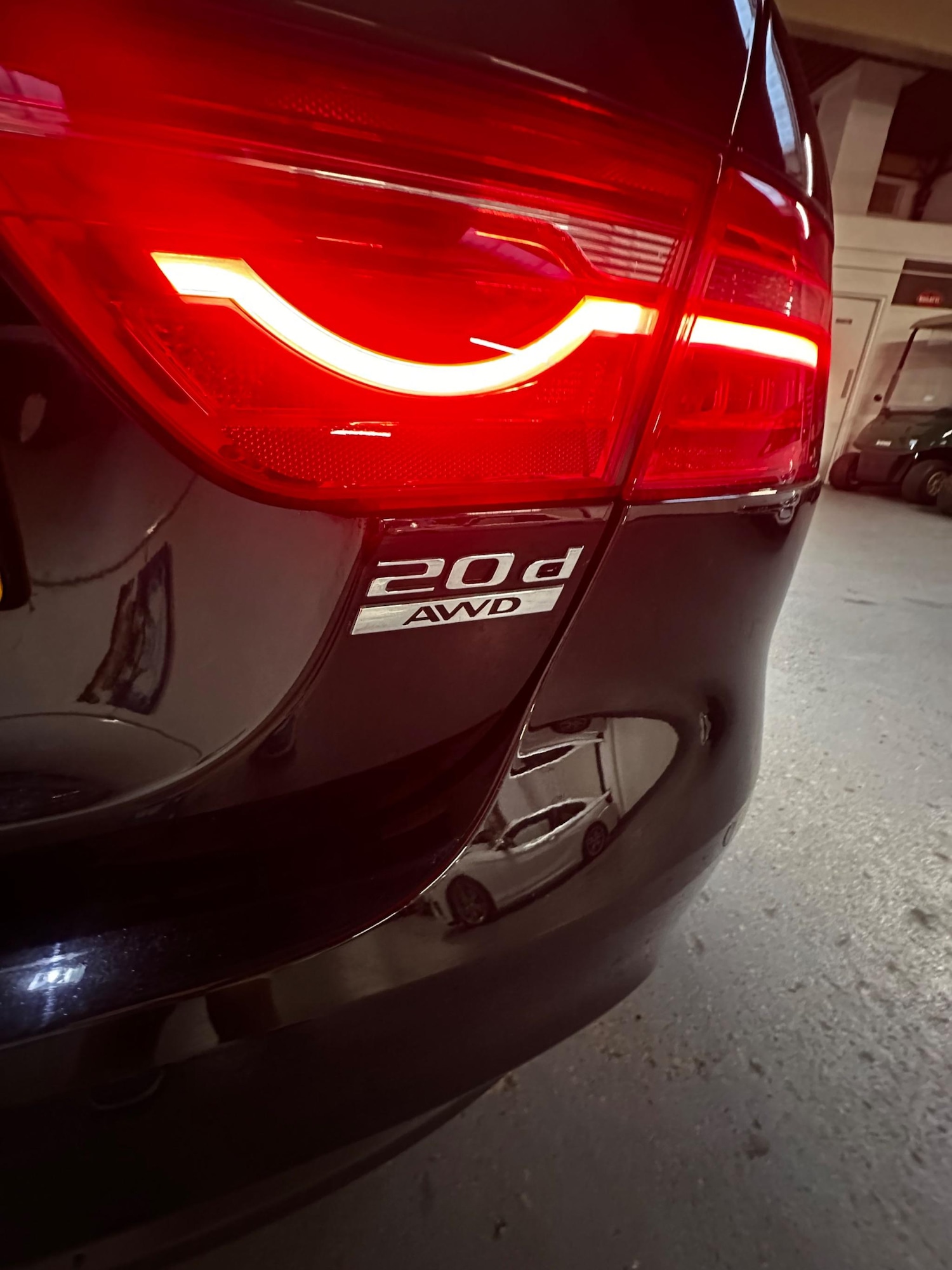 Used Jaguar XE 2019 for sale - 76991211: Photo 40