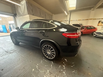 Used Mercedes-Benz GLC 2018 for sale - 76012174: Photo