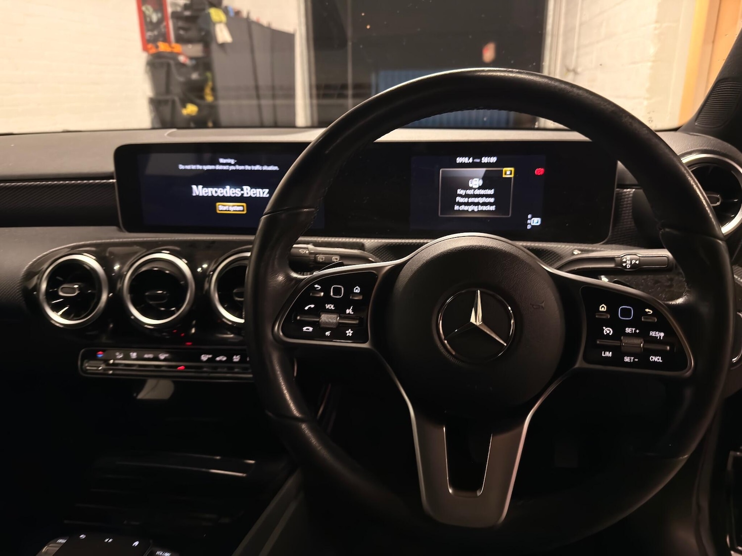 Used Mercedes-Benz A-Class 2019 for sale - 76898769: Photo 34