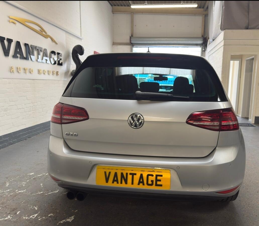 Used Volkswagen Golf 2014 for sale - 76988568: Photo 10