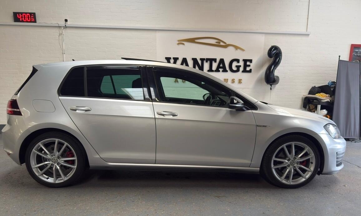 Used Volkswagen Golf 2014 for sale - 76988568: Photo 14