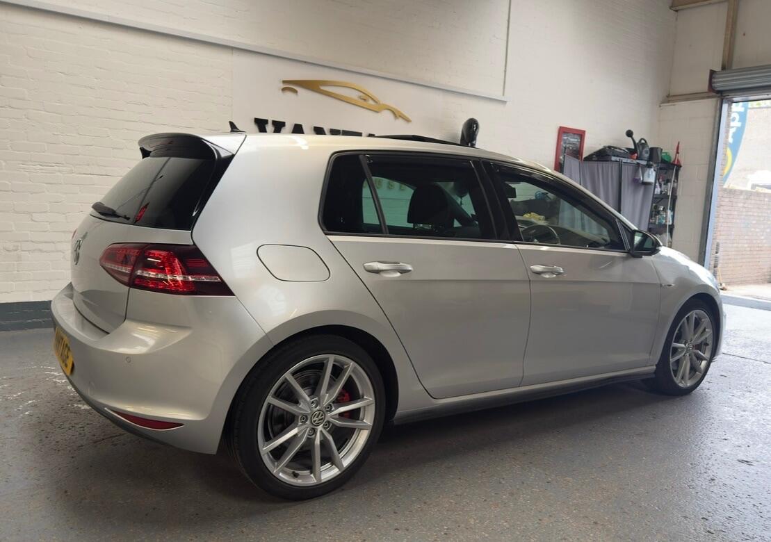 Used Volkswagen Golf 2014 for sale - 76988568: Photo 15