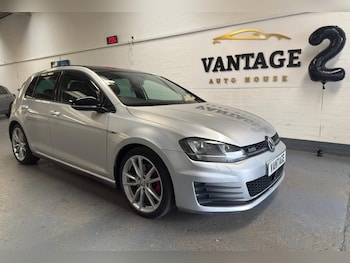 Used Volkswagen Golf 2014 for sale - 76988568: Photo