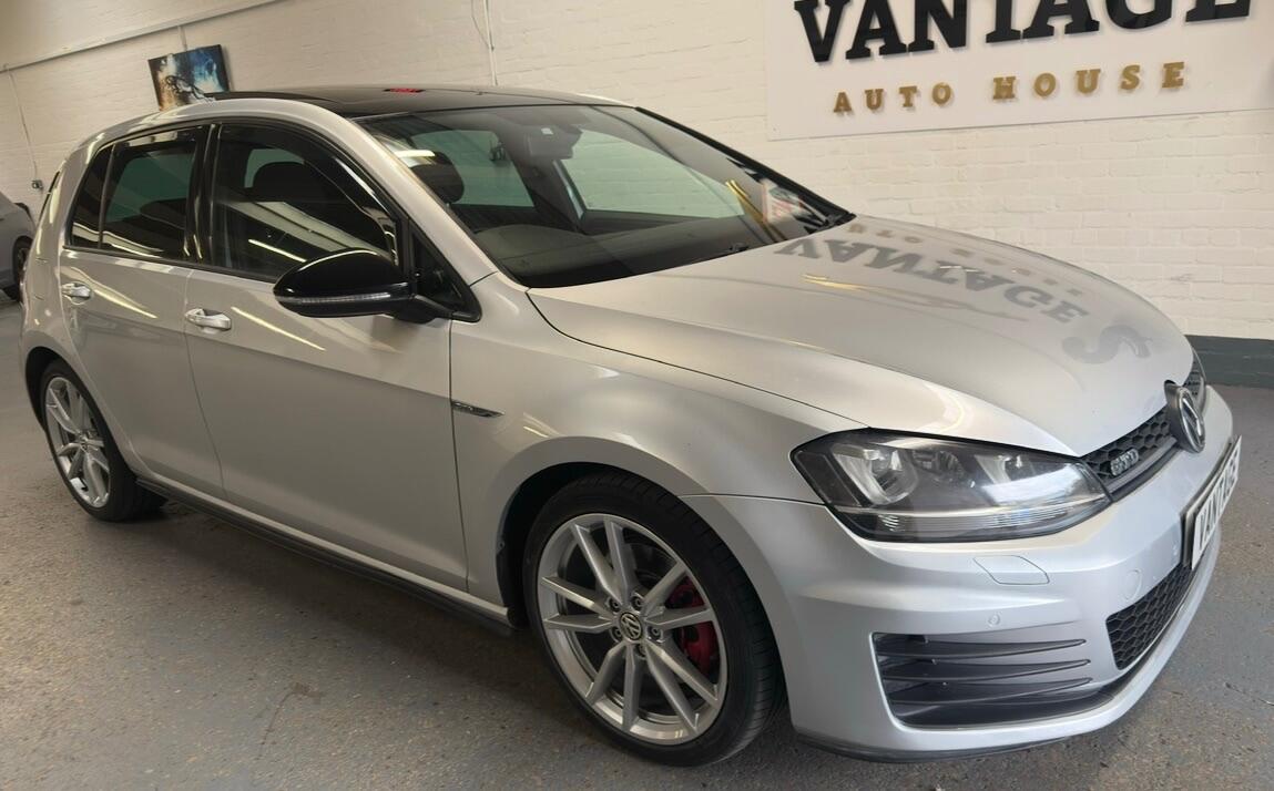 Used Volkswagen Golf 2014 for sale - 76988568: Photo 6