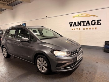 Used Volkswagen Golf SV 2018 for sale - 76997084: Photo