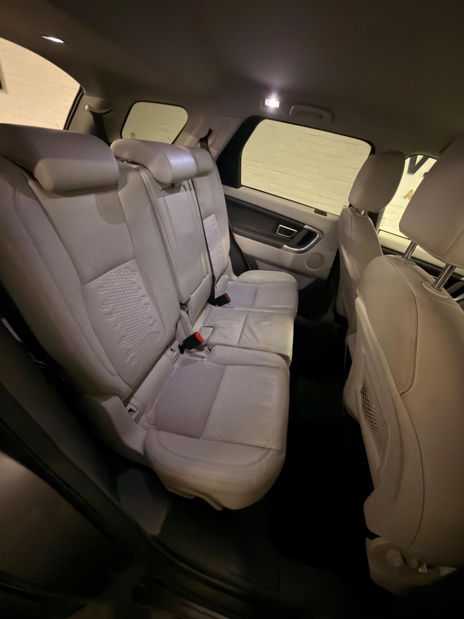 Used Land Rover Discovery Sport 2019 for sale - 77279531: Photo 25