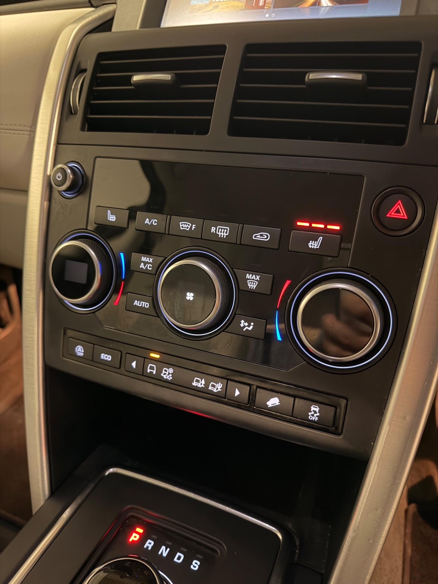 Used Land Rover Discovery Sport 2019 for sale - 77279531: Photo 31