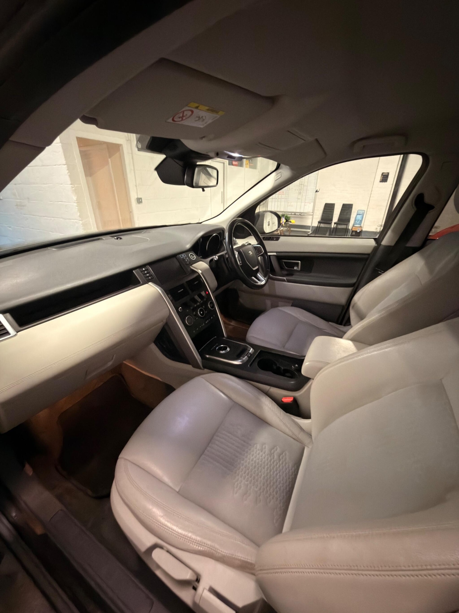 Used Land Rover Discovery Sport 2019 for sale - 77279531: Photo 41