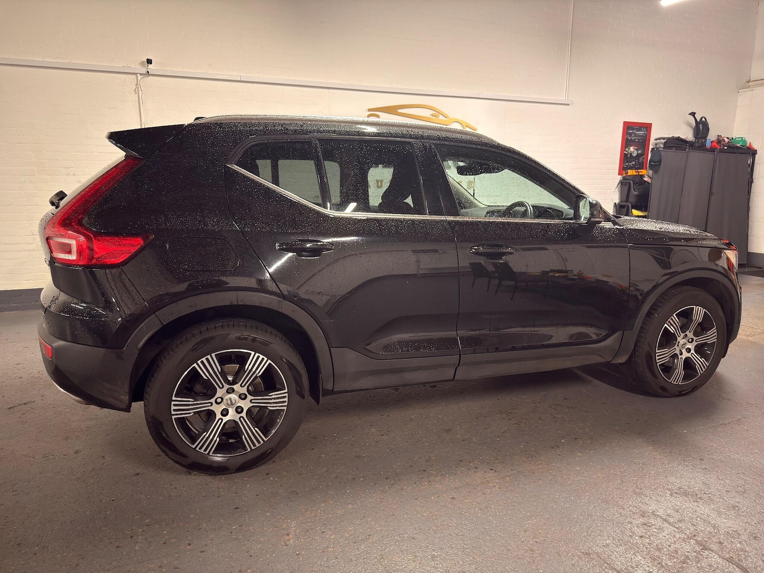Used Volvo XC40 for sale - 76786610: Photo 15