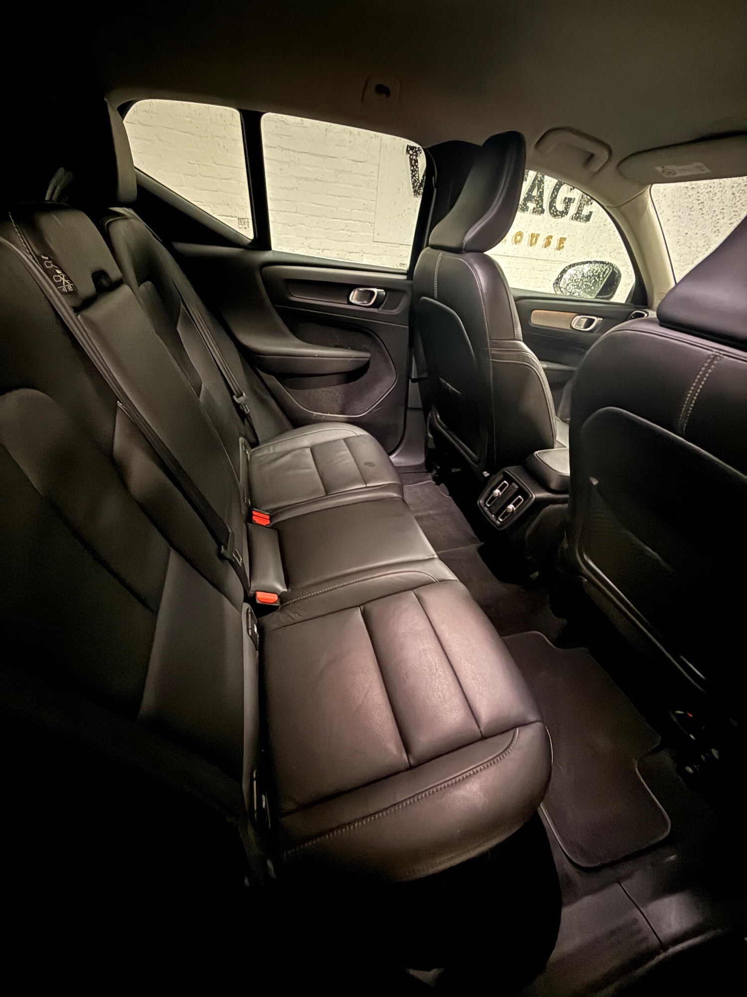 Used Volvo XC40 for sale - 76786610: Photo 20