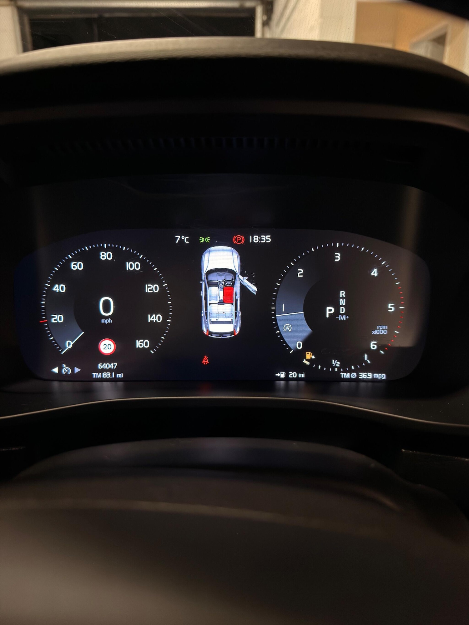 Used Volvo XC40 for sale - 76786610: Photo 23