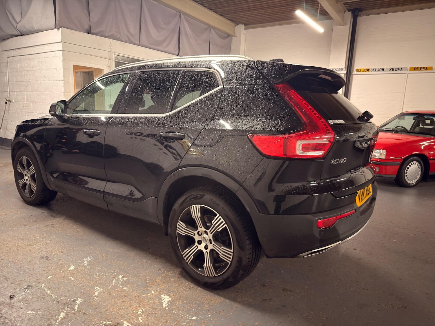 Used Volvo XC40 for sale - 76786610: Photo 4