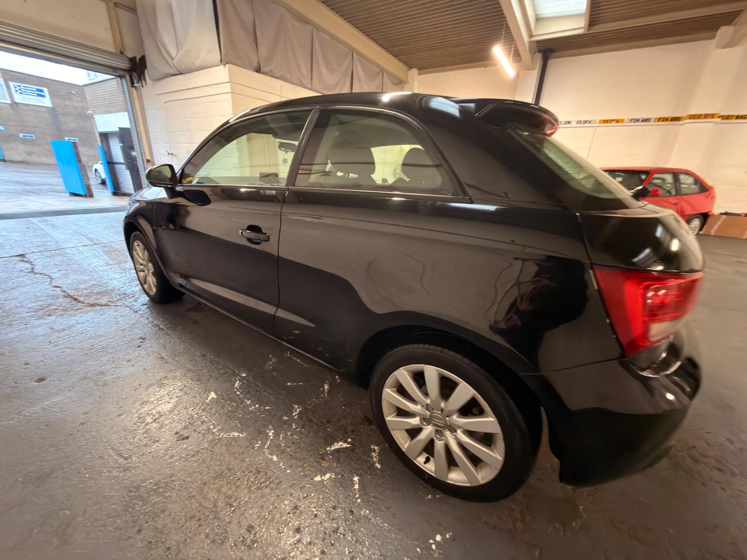 Used Audi A1 2013 for sale - 77279199: Photo 4