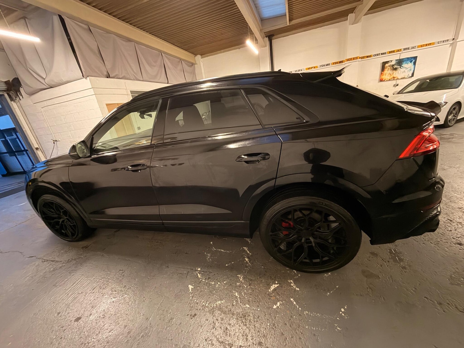 Used Audi Q8 2018 for sale - 76997085: Photo 11