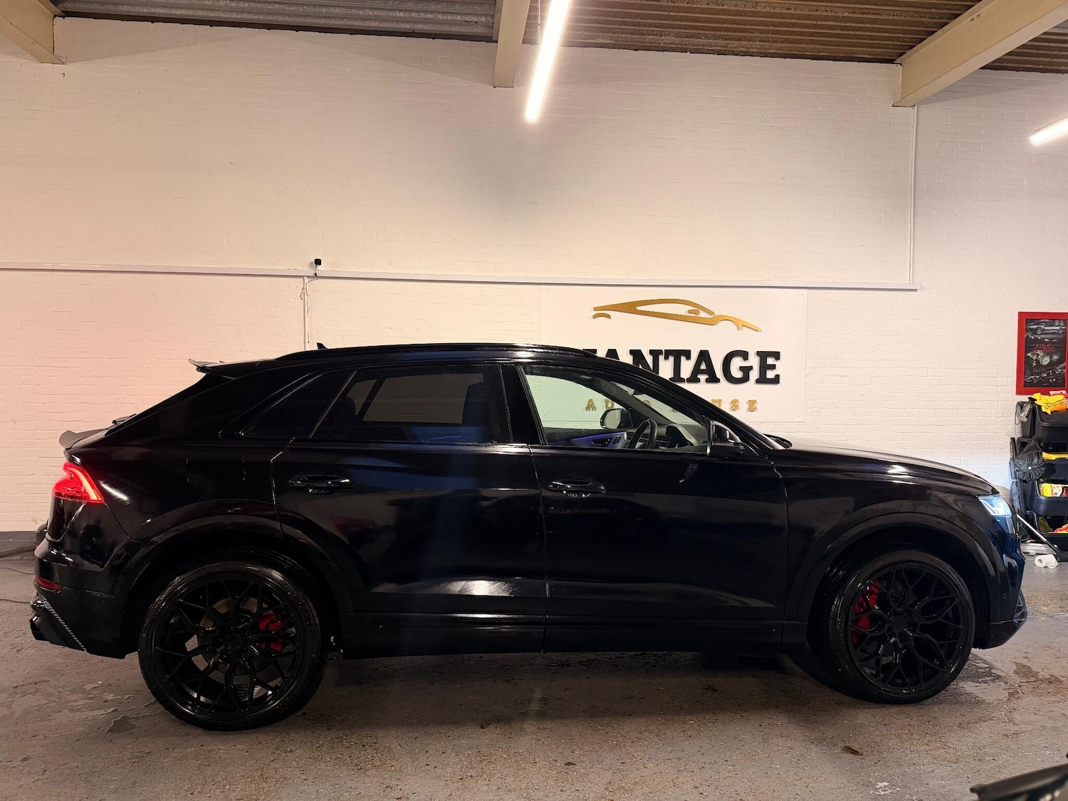 Used Audi Q8 2018 for sale - 76997085: Photo 15