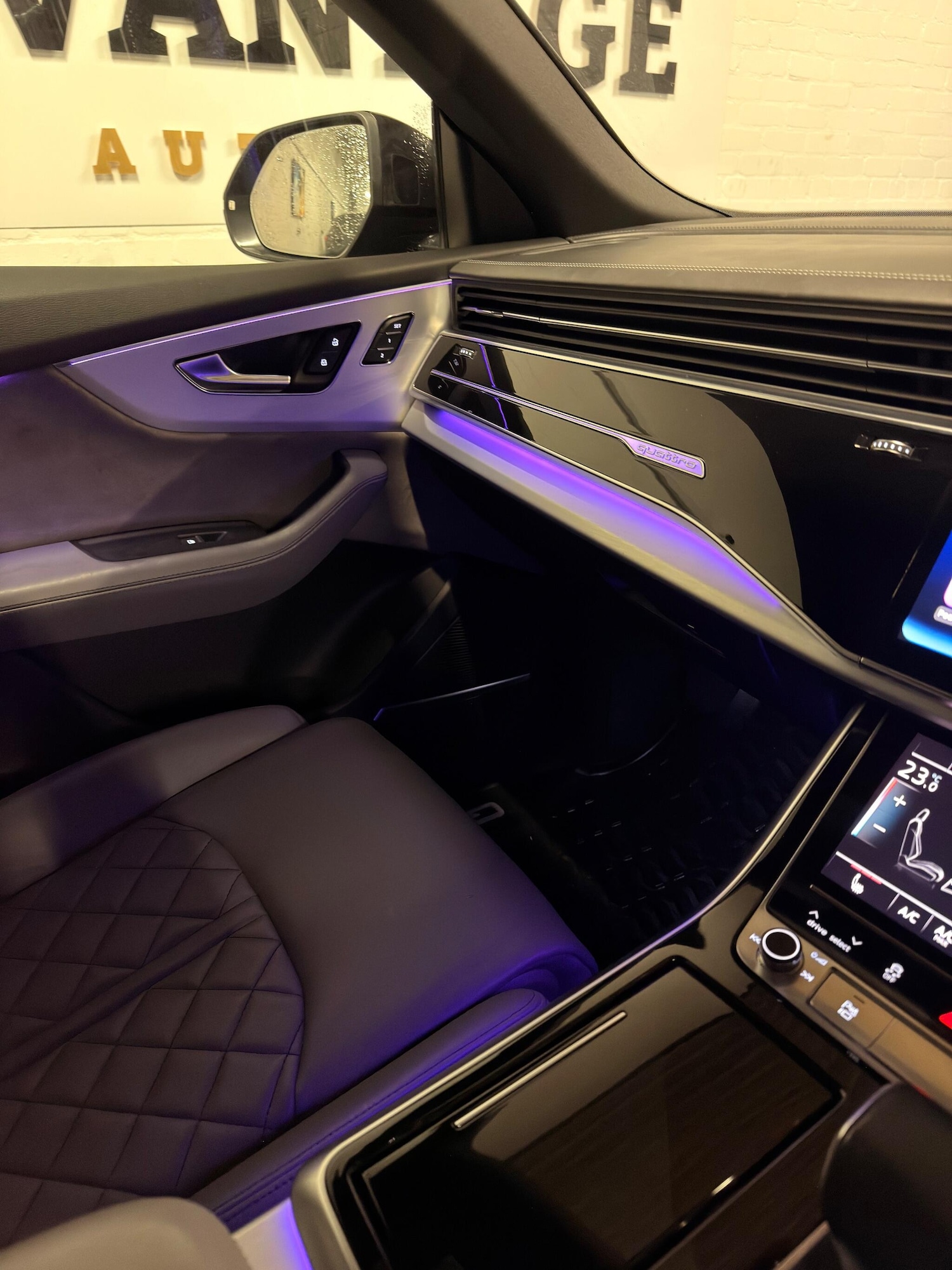 Used Audi Q8 2018 for sale - 76997085: Photo 17