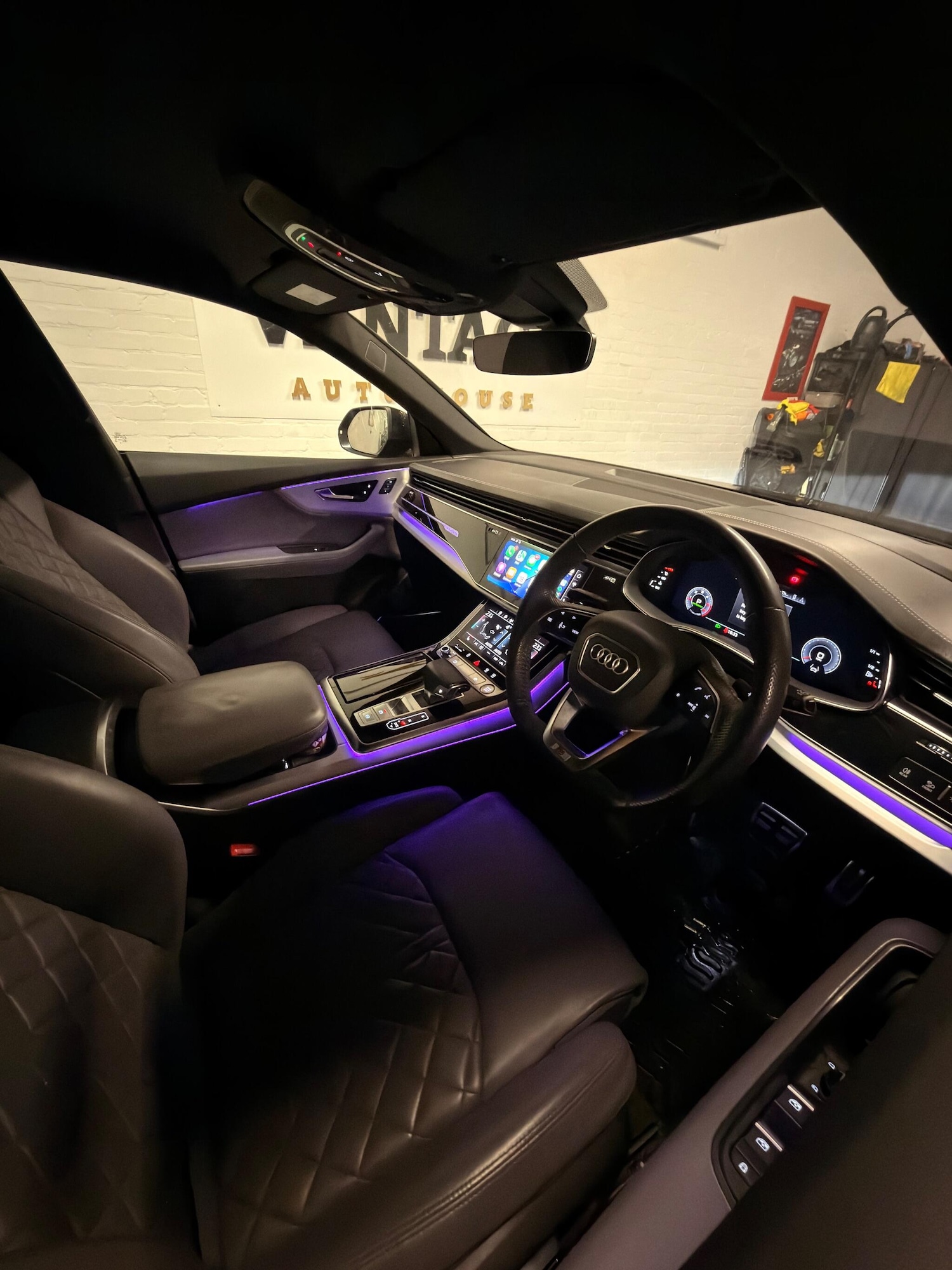 Used Audi Q8 2018 for sale - 76997085: Photo 19