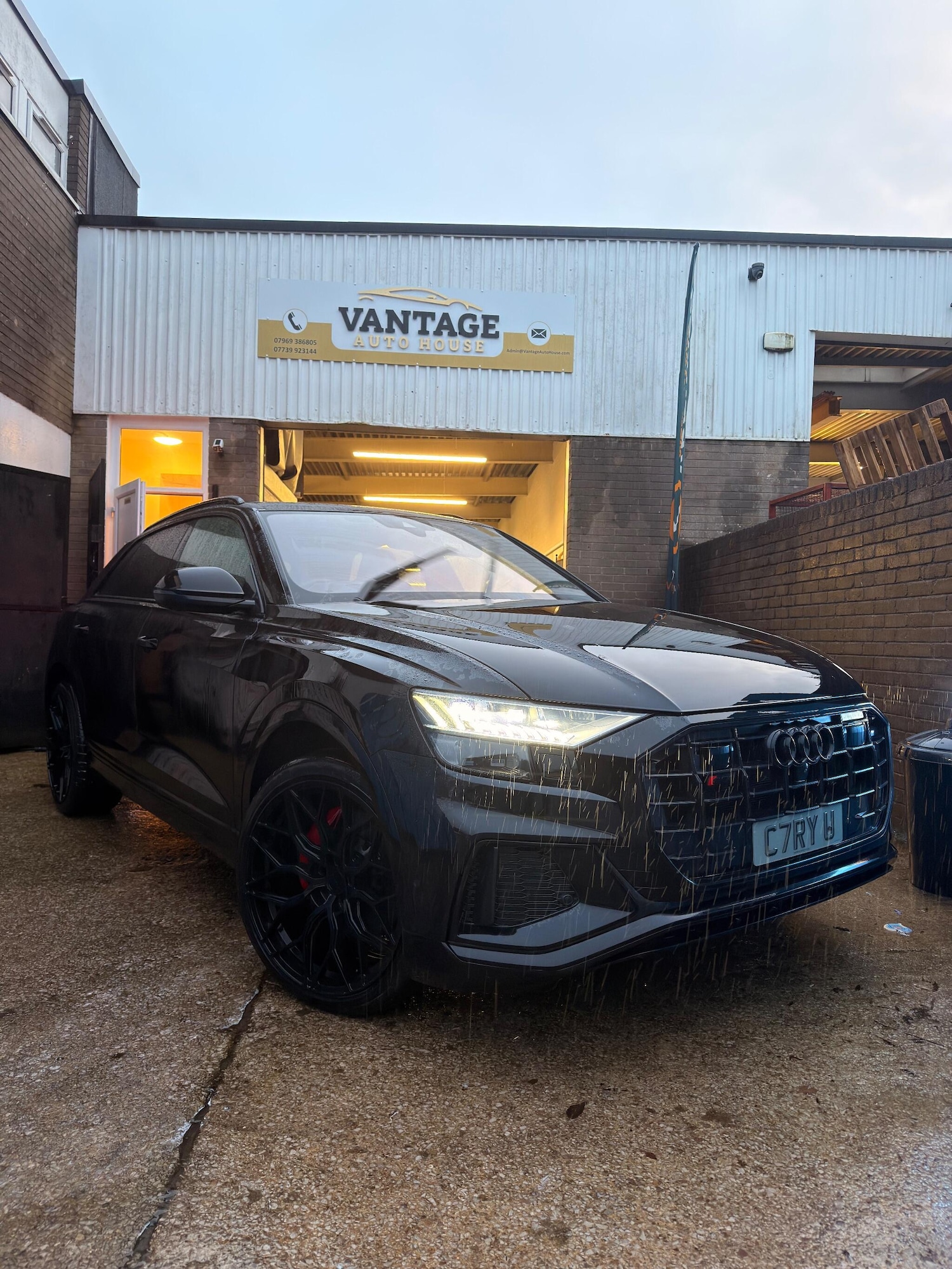 Used Audi Q8 2018 for sale - 76997085: Photo 2