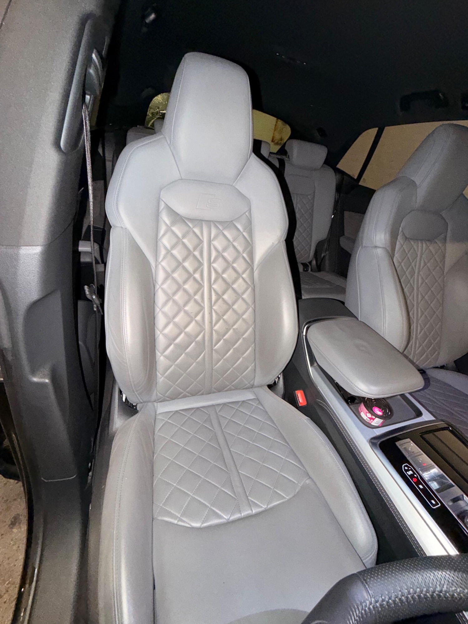 Used Audi Q8 2018 for sale - 76997085: Photo 21