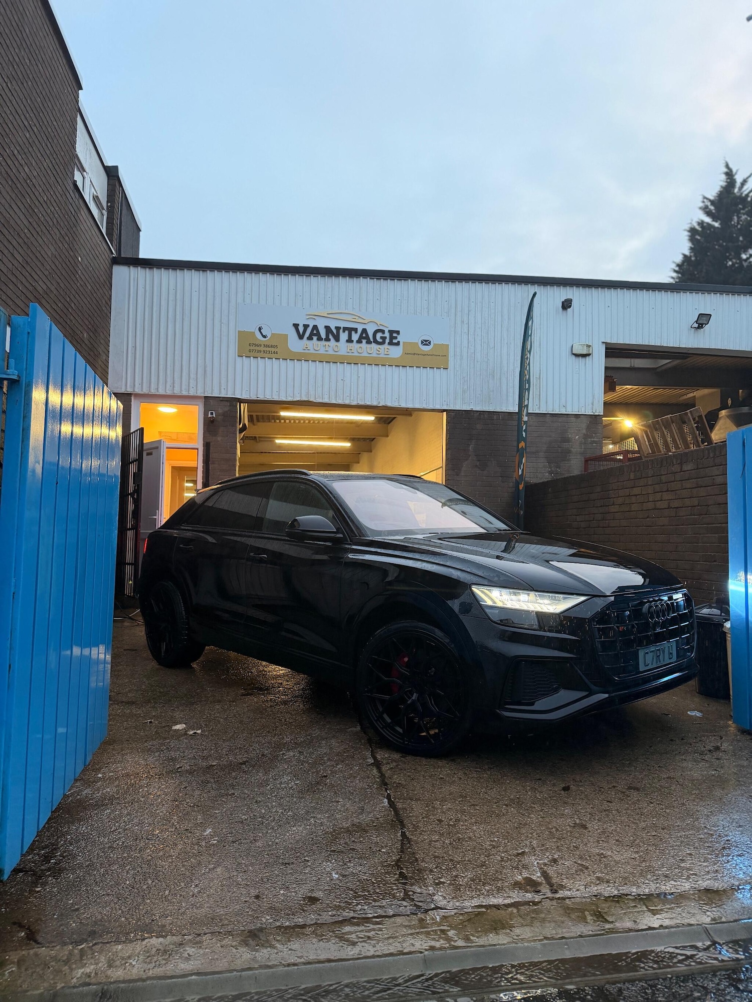 Used Audi Q8 2018 for sale - 76997085: Photo 3