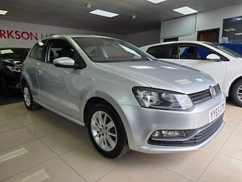 Used Volkswagen Polo 2015 for sale - 79245177: Photo