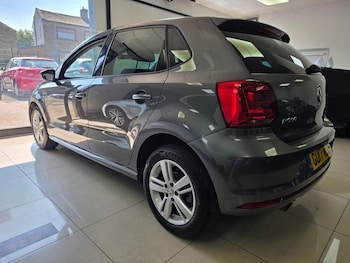 Used Volkswagen Polo 2017 for sale - 79245154: Photo