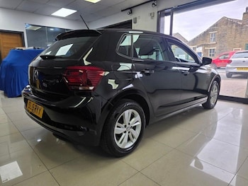 Used Volkswagen Polo 2019 for sale - 79173762: Photo
