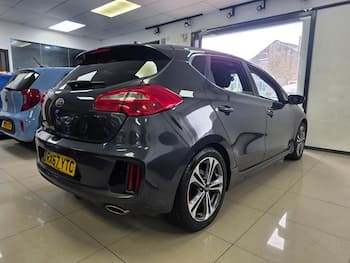 Used Kia Ceed 2017 for sale - 79722966: Photo