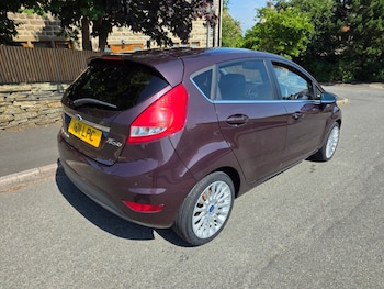 Used Ford Fiesta 2011 for sale - 79245526: Photo