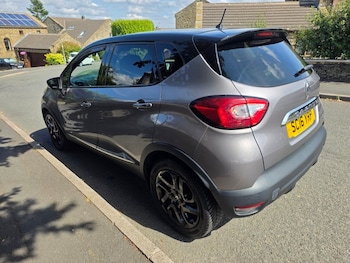 Used Renault Captur 2016 for sale - 79530443: Photo