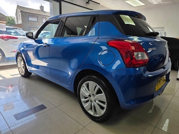 Used Suzuki Swift 2017 for sale - 79173770: Photo