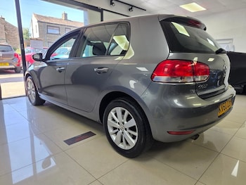 Used Volkswagen Golf 2010 for sale - 79245525: Photo