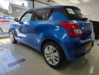 Used Suzuki Swift 2017 for sale - 79245521: Photo