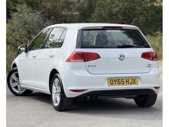 Used Volkswagen Golf 2015 for sale - 79537325: Photo