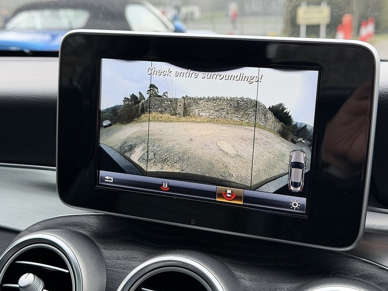 Used Mercedes-Benz C Class 2017 for sale - 76357100: Photo 14