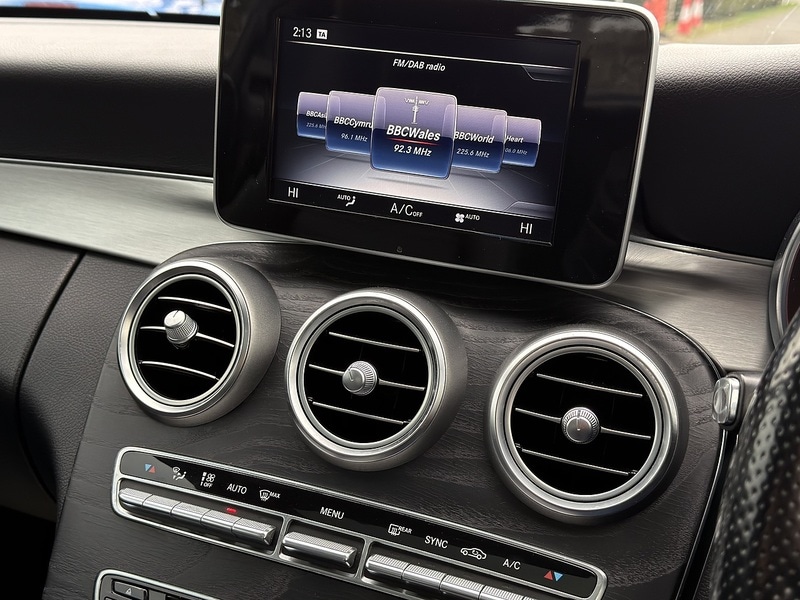 Used Mercedes-Benz C Class 2017 for sale - 76357100: Photo 17