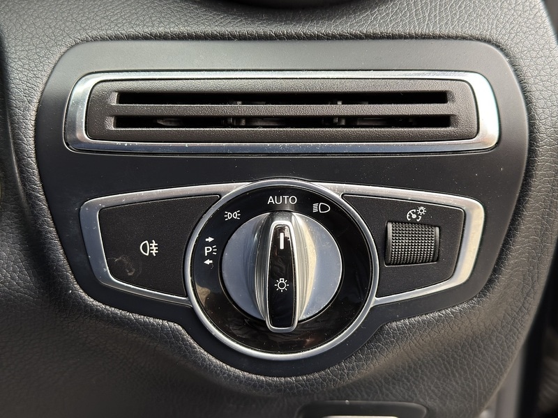 Used Mercedes-Benz C Class 2017 for sale - 76357100: Photo 19