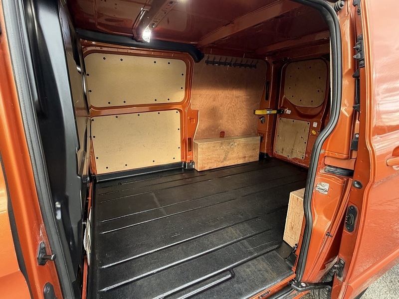 Used Ford Transit Custom 2019 for sale - 76982574: Photo 11