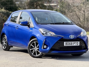 Used Toyota Yaris 2018 for sale - 78532122: Photo