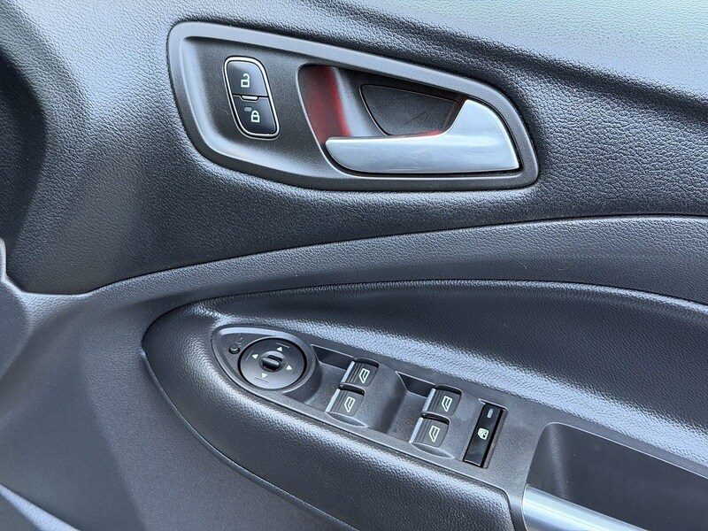 Used Ford Kuga for sale - 77324437: Photo 17