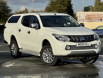 Mitsubishi - L200