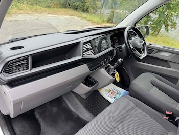 Used Volkswagen Transporter 2023 for sale - 75616616: Photo